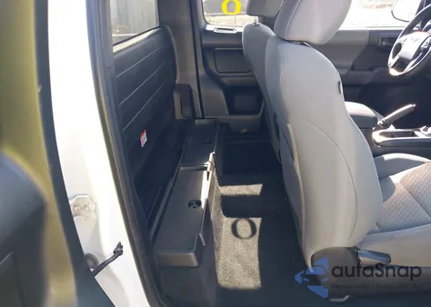 2021 Toyota Tacoma Sr z USA, uszkodzony, nr VIN 3TYSX5EN6MT006463